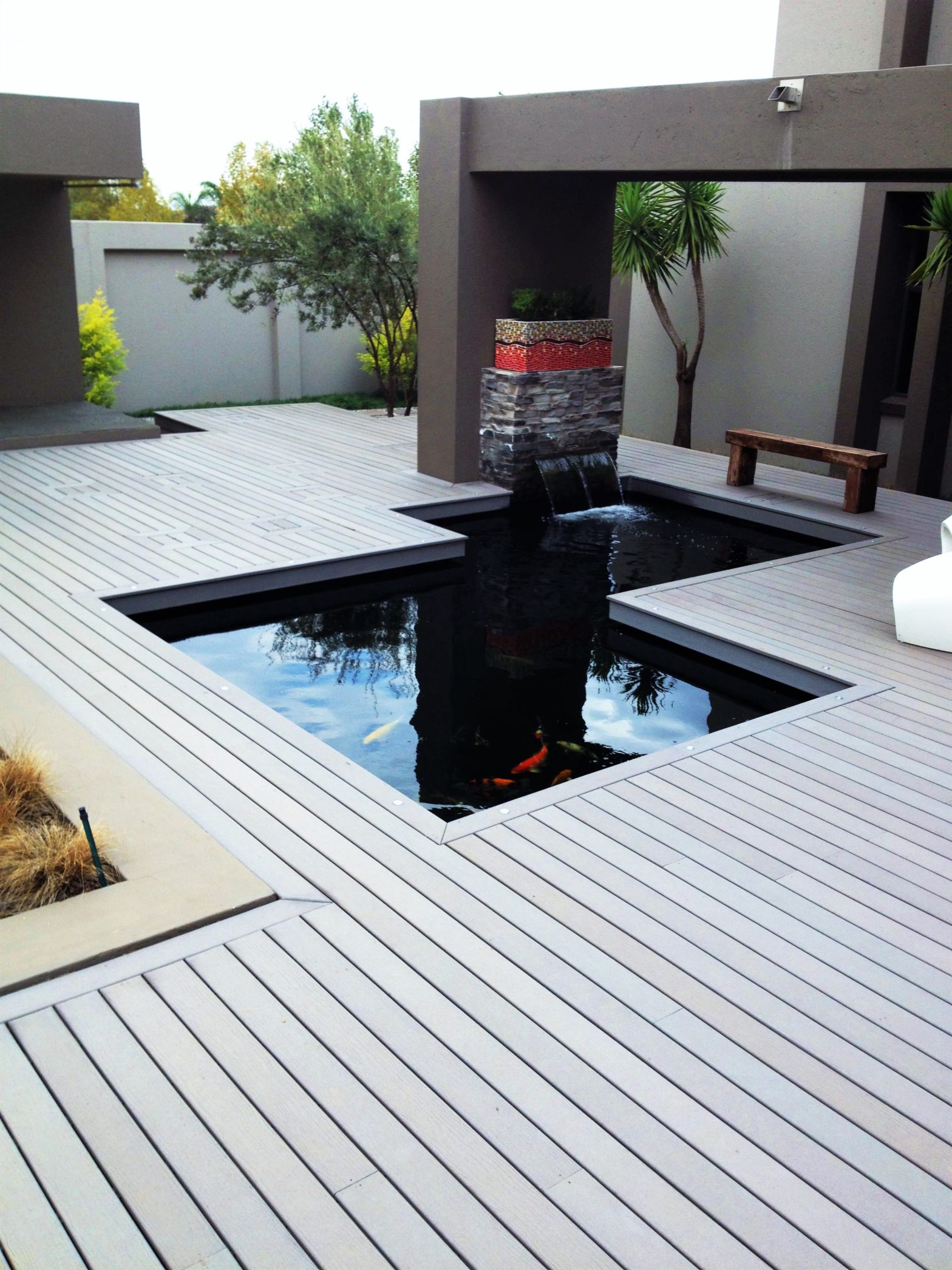 deck builders